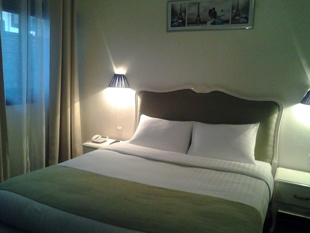 Detente Hotel Abidjan Exterior foto