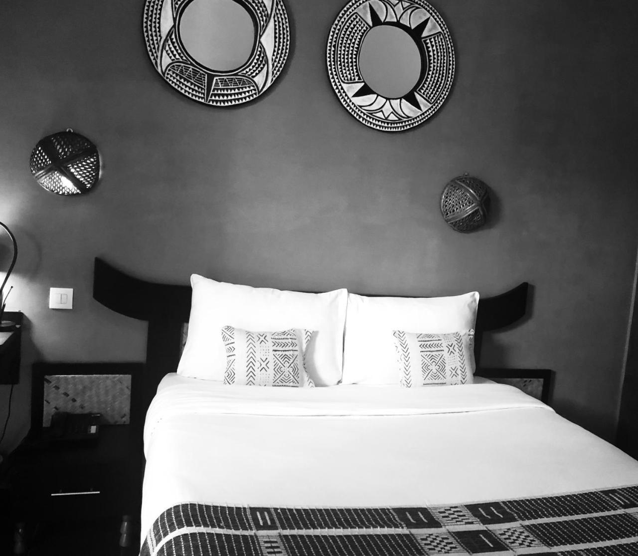 Detente Hotel Abidjan Exterior foto